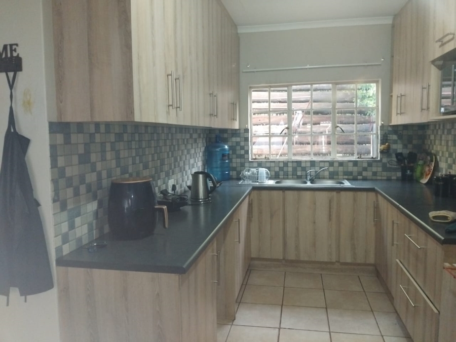 3 Bedroom Property for Sale in Aliwal North Eastern Cape